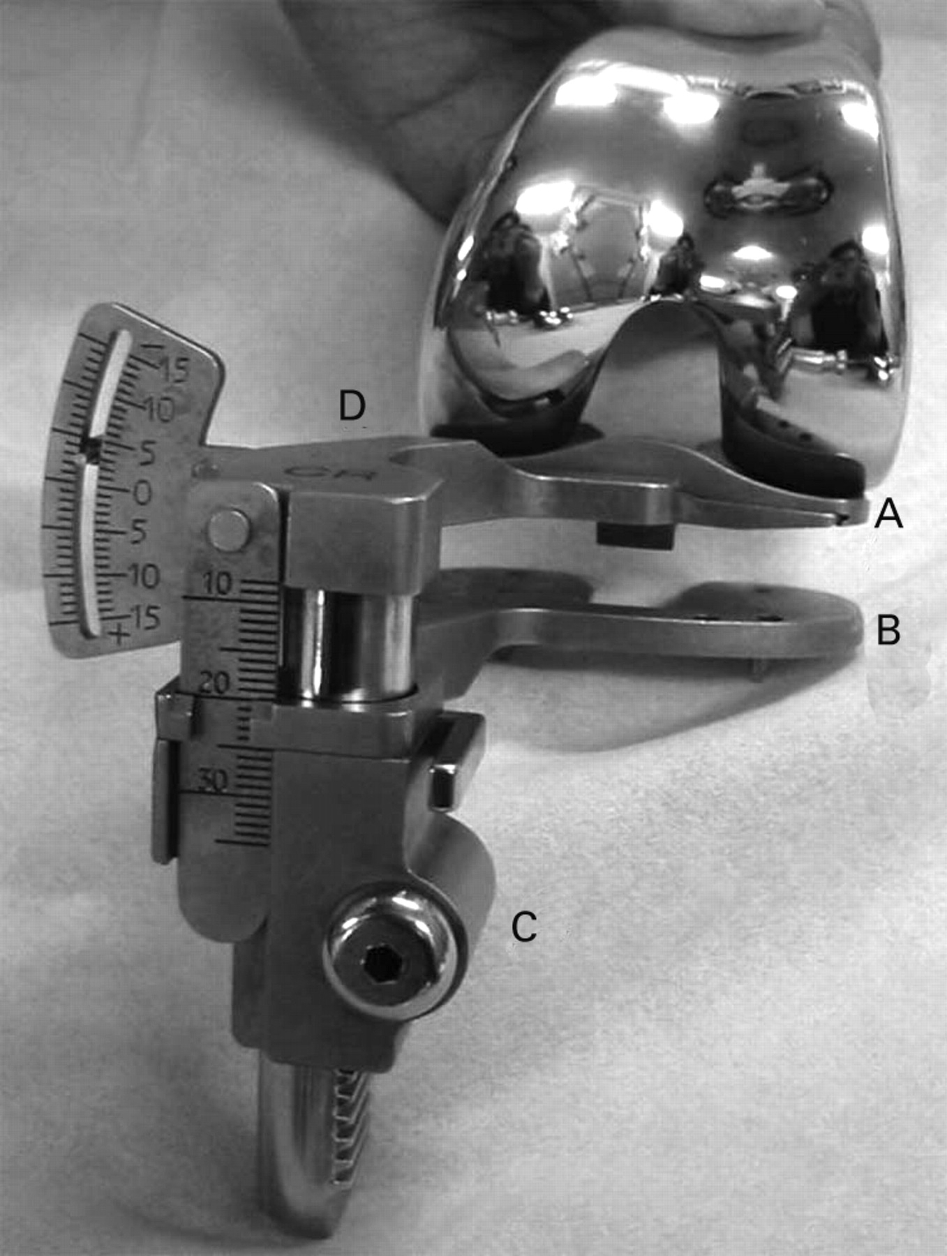 The Intra Operative Joint Gap In Cruciate Retaining Compared With